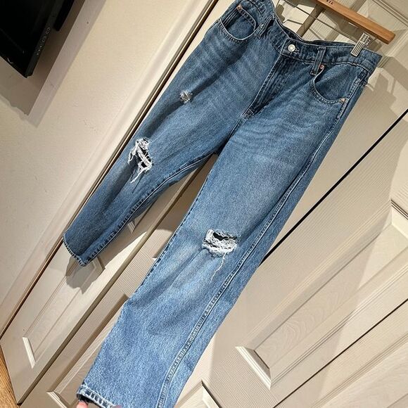 GAP Rigid Cotton Mom Jeans Cropped Ankle Distressed Vintage Wash Ripped Knees 14 - Picture 8 of 12
